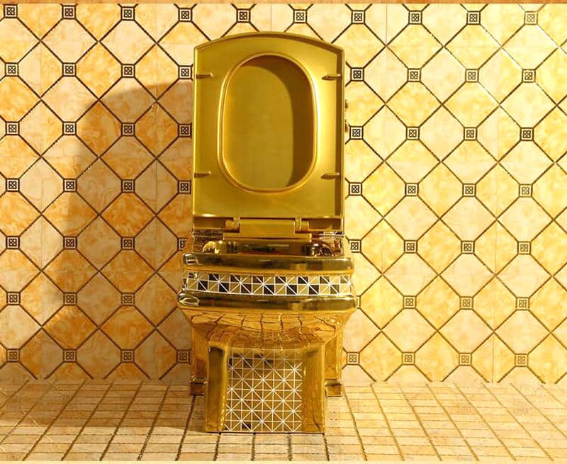 Royal Gold Toilet With Diamonds Pattern  -  Gold Toilets