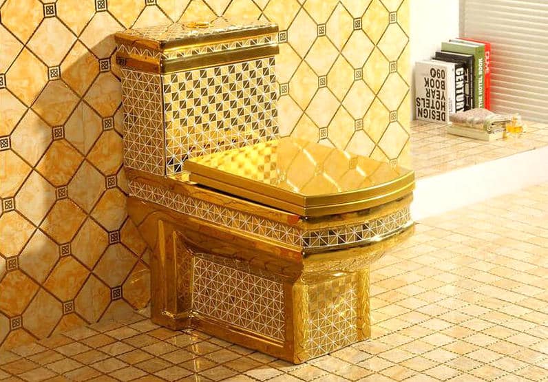 Royal Gold Toilet With Diamonds Pattern  -  Gold Toilets