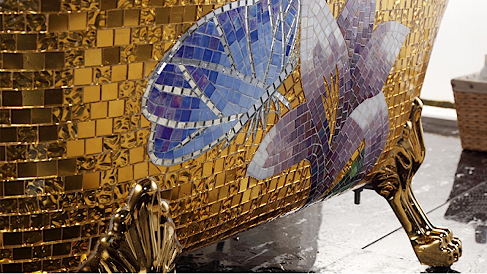 Modern Mosaic Gold Bathtub  -  Gold Bathtubs