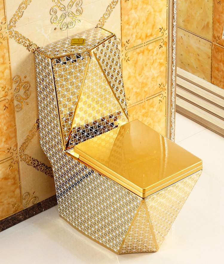 Angular Gold Toilet With Diamonds Pattern  -  Gold Toilets