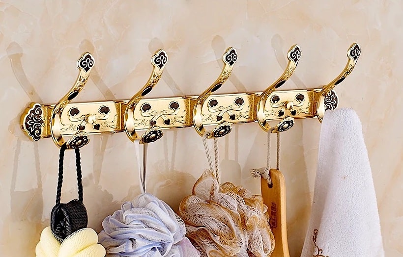 Graceful Gold Towel Hooks, 5 pcs  -  Bathroom Accessories