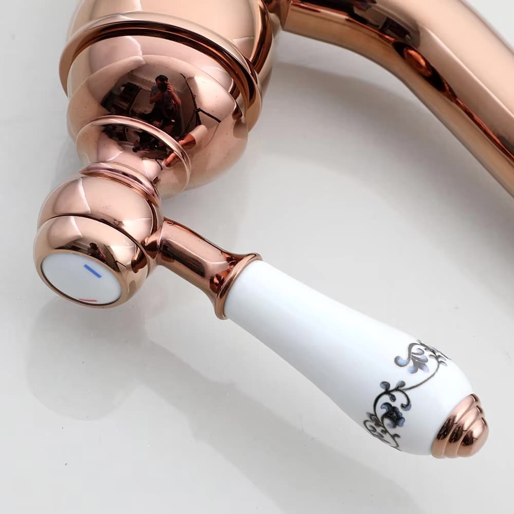 Vintage Charm Rose Gold Faucet  -  Gold Water Taps & Faucets