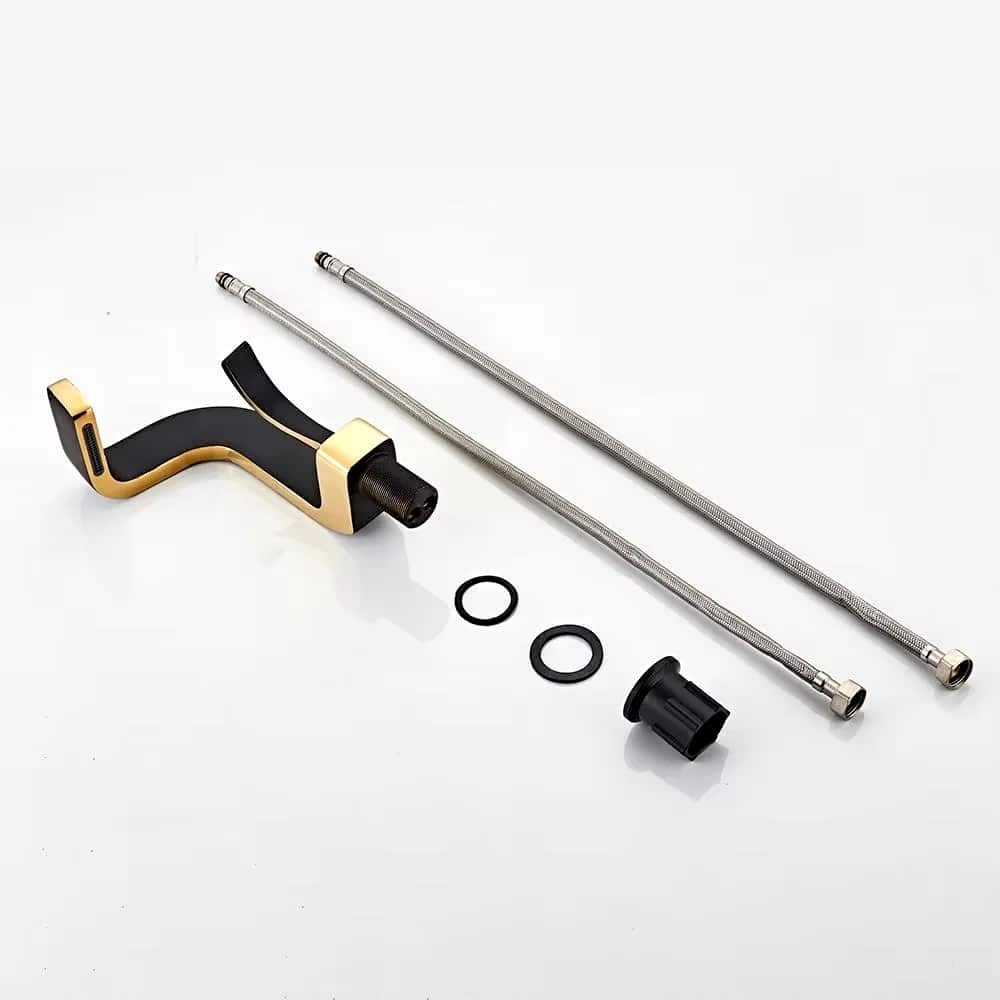Design Black and Gold Single-Handle Bathroom Faucet  -  Gold Water Taps & Faucets